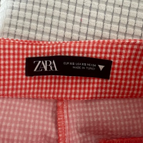 Zara orange gingham shorts - Picture 2 of 2